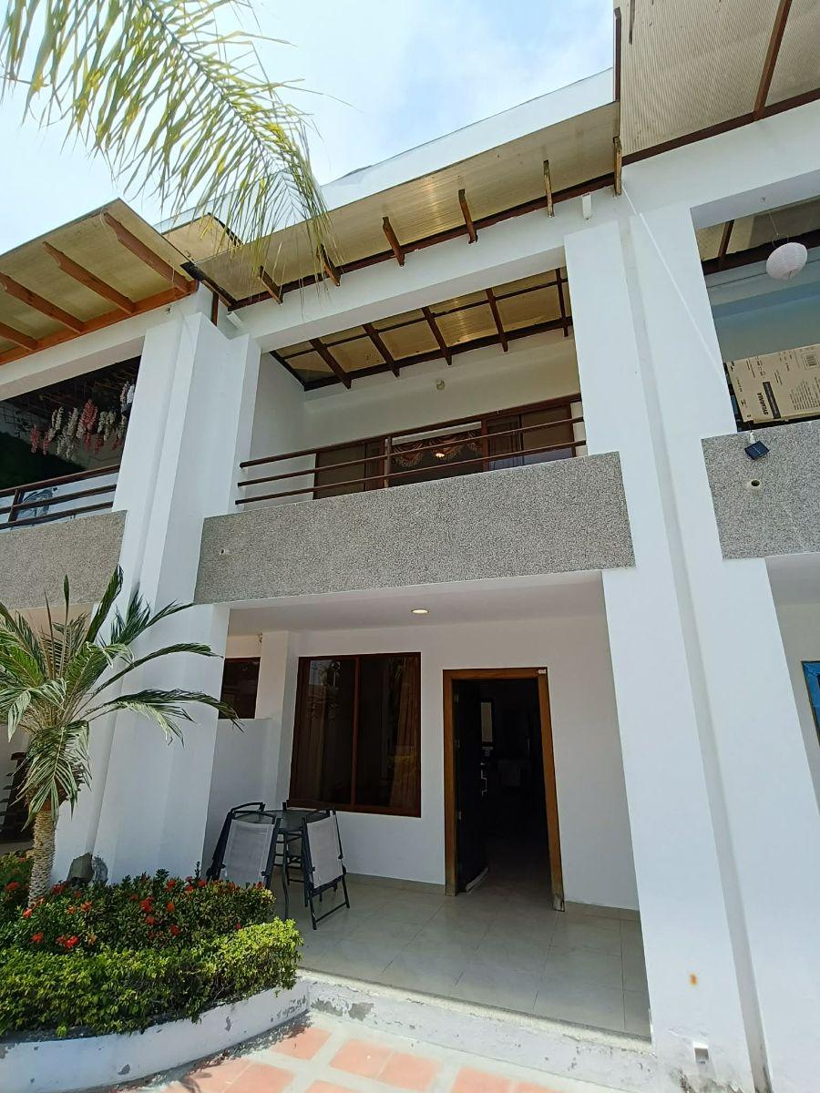 Vendo Hermosa Casa de 3 Niveles en Exclusivo Conjunto Residencial en Salinas — imagen 8