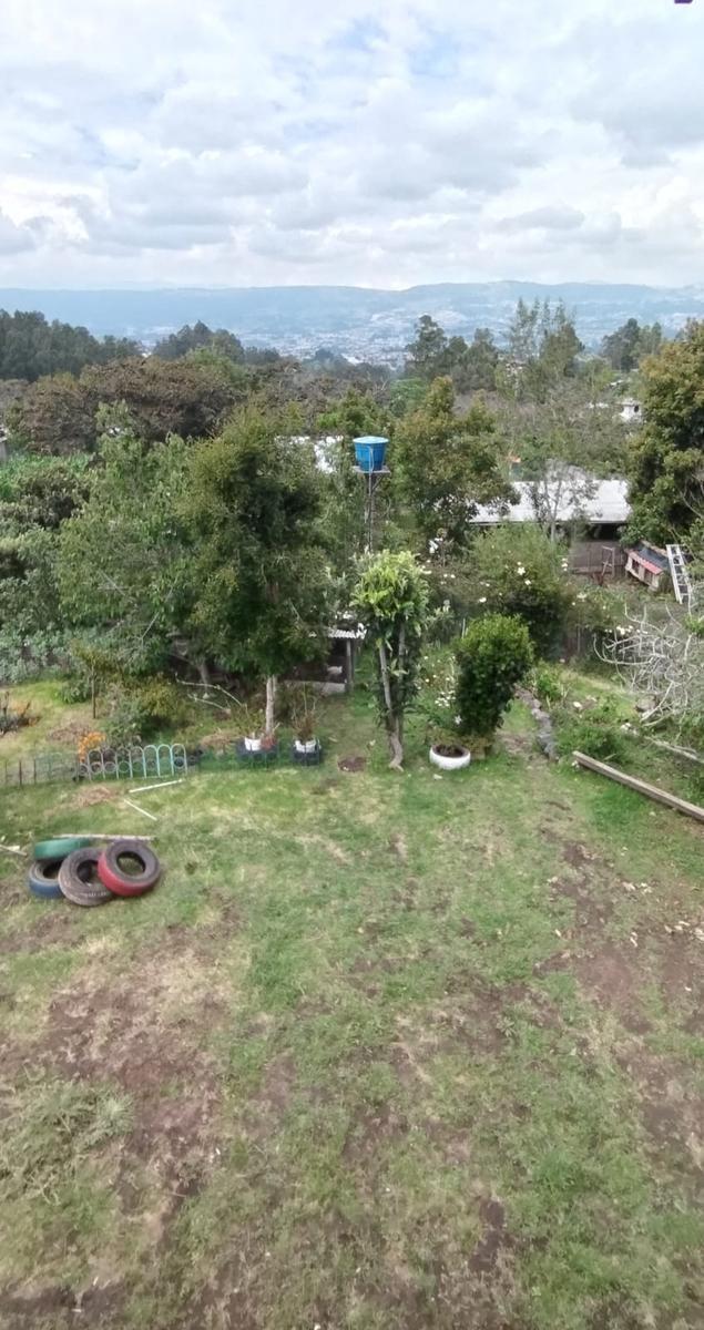 En Alangasí, Vendo Casa con Terreno Amplio. 4 Dorm., Sector Iglesia San Juan Loma — imagen 3
