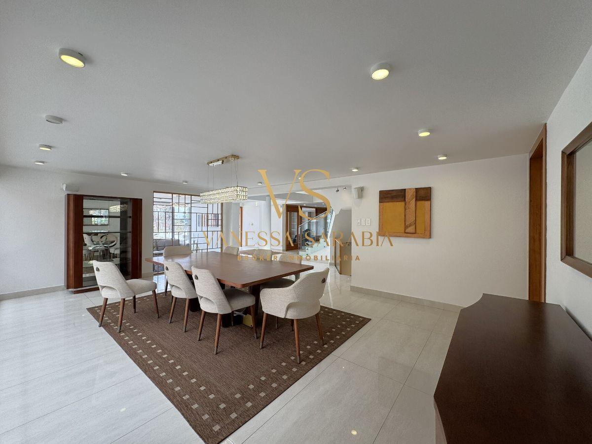 Casa de Lujo de Venta Urb. Campo Alegre Monteseirín, Norte de Quito — imagen 6