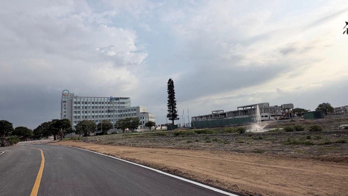 Terreno en El Nuevo Samborondón Diagonal Al Hospital Santiago, Guayas — imagen 9
