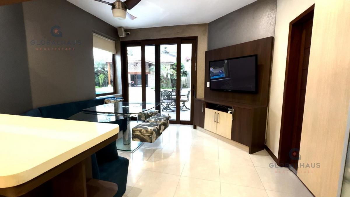 Venta de Casa en Via a La Costa Puerto Azul, Norte de Guayaquil Piscina. S. H. Guayas — imagen 9