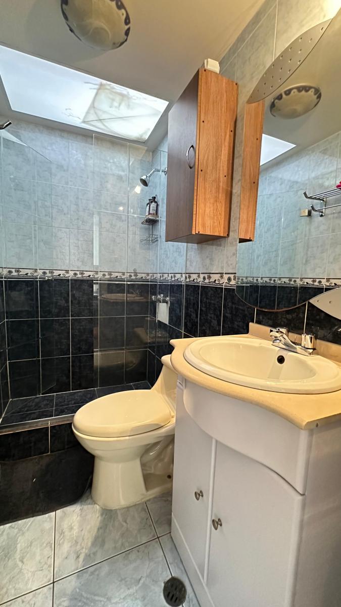 Casa Remodelada, Sector Colegio Sek - Amagasi del Inca en Venta — imagen 3