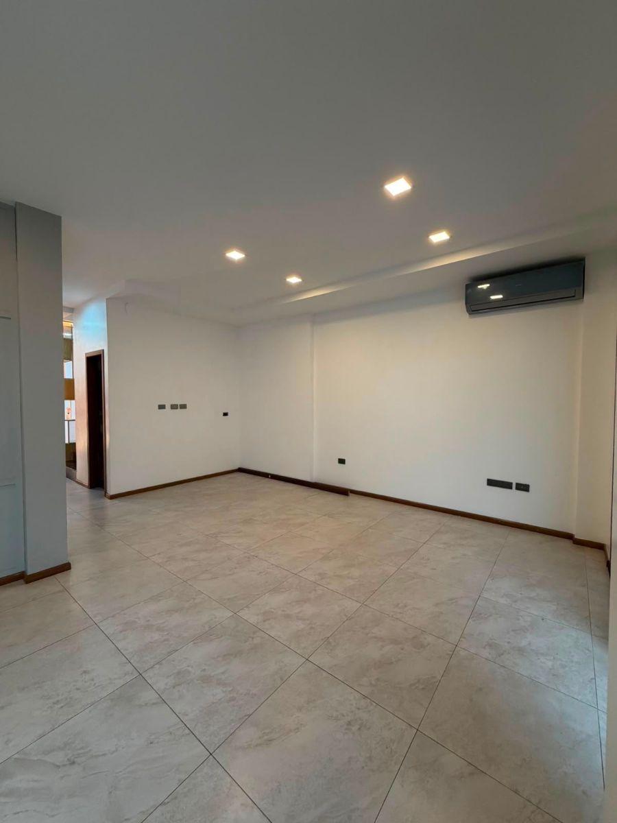 Urb Punta Esmeralda Casa en Venta 4 Dorm., Guayas — imagen 3