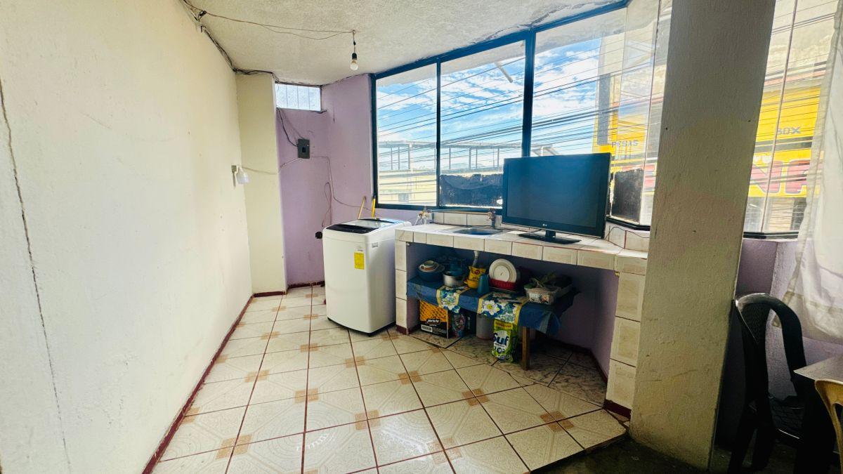 Casa Rentera en Venta en La Lucha de Los Pobres — imagen 3