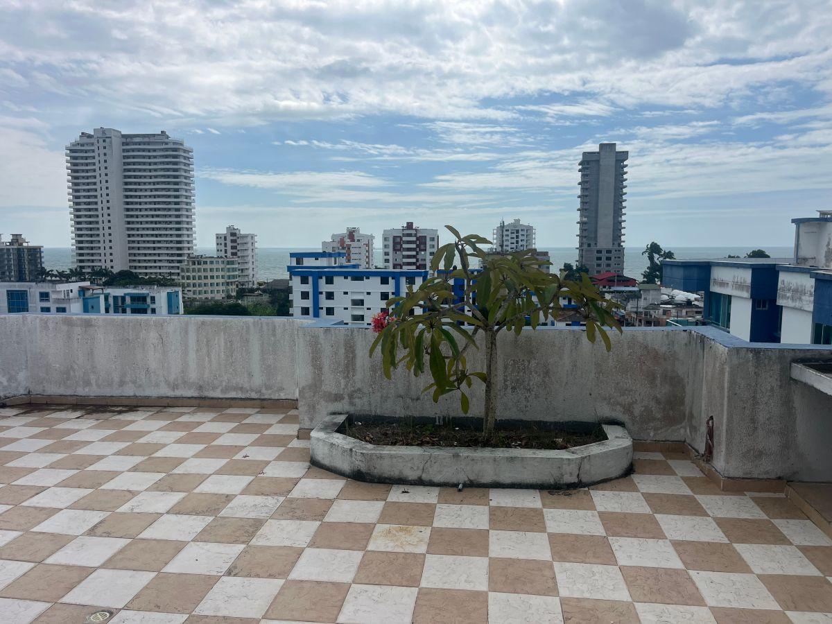 Departamento de Playa en Tonsupa con Terraza Privada de Venta — imagen 5