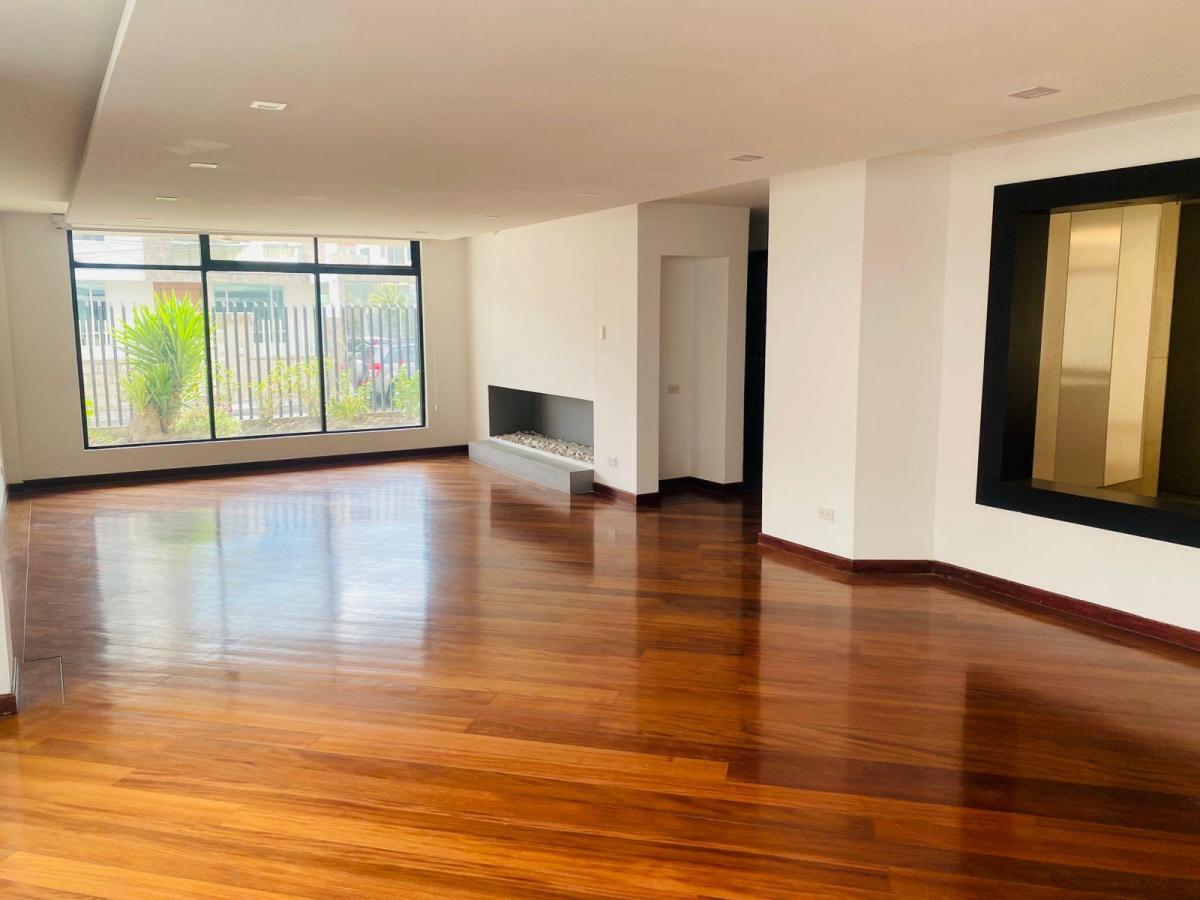 Venta Departamento 240 m² - 3 Habitaciones - 2 Estacionamientos Cubiertos - Bodega — imagen 9
