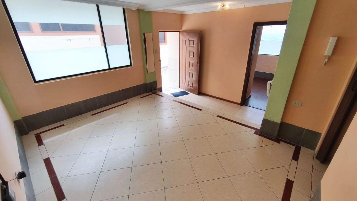 En Venta o Renta Casa Rentera Frente Al Estadio de Nayon — imagen 9