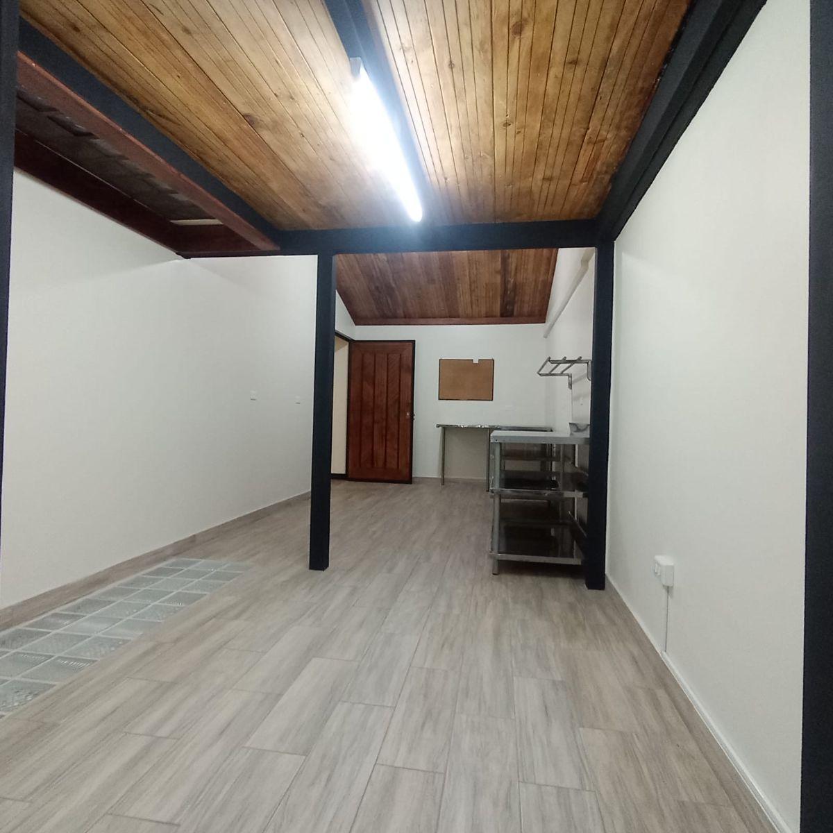 Casa Comercial de 300 m² en Venta en El Sector Jipijapa — imagen 6