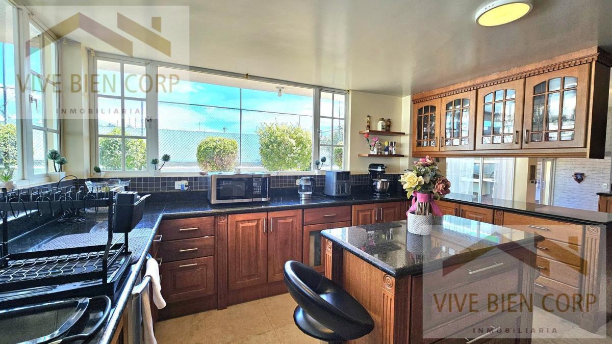 Venta Casa Independiente con Fin Comercial, Educación, Terapéutico o Vivienda en Calderón — imagen 9