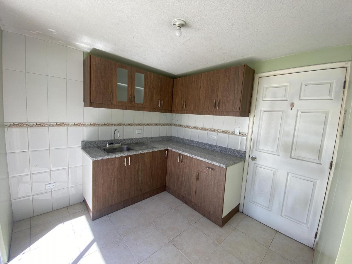 Venta Casa Amplia 3 Dorm., Sector Pomasqui — imagen 8