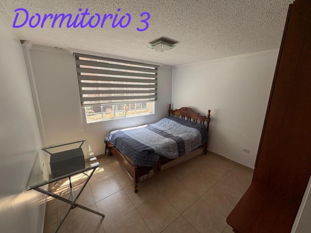 Ira Venta Casa 3 Dorm. Sector La Armenia Valle de Los Chillos — imagen 3