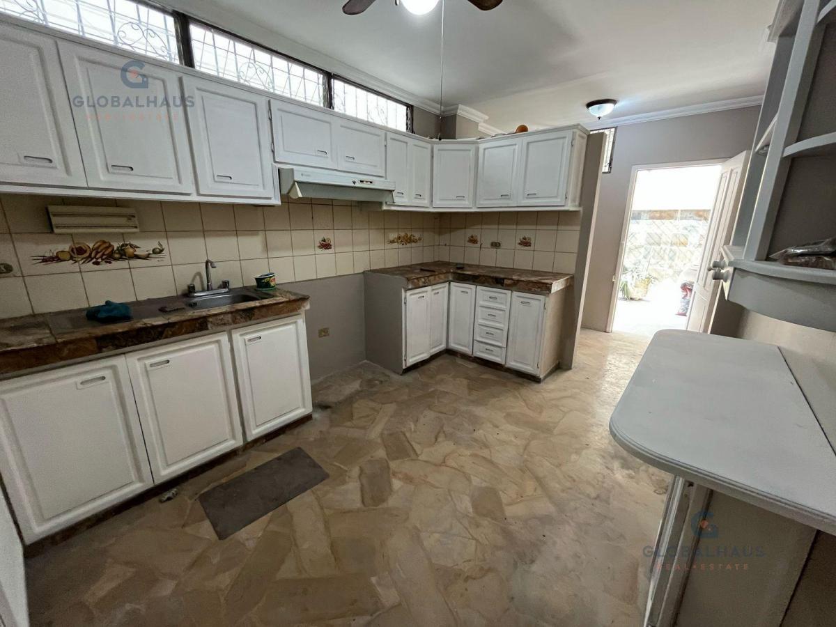 Venta de Casa en Cdla. La Garzota, 4 Habitaciones. m. H, Guayas — imagen 10