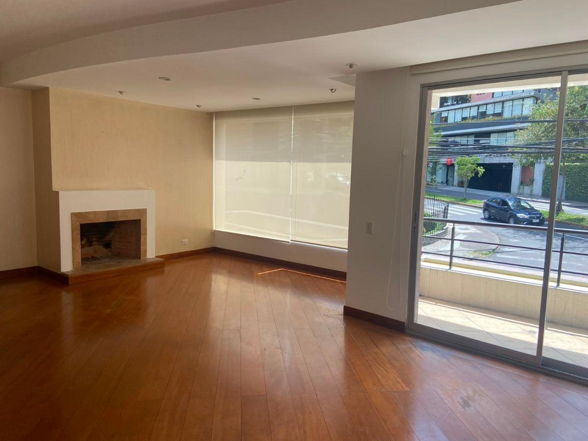 Hermoso Departamento de Venta Sector González Suárez — imagen 8