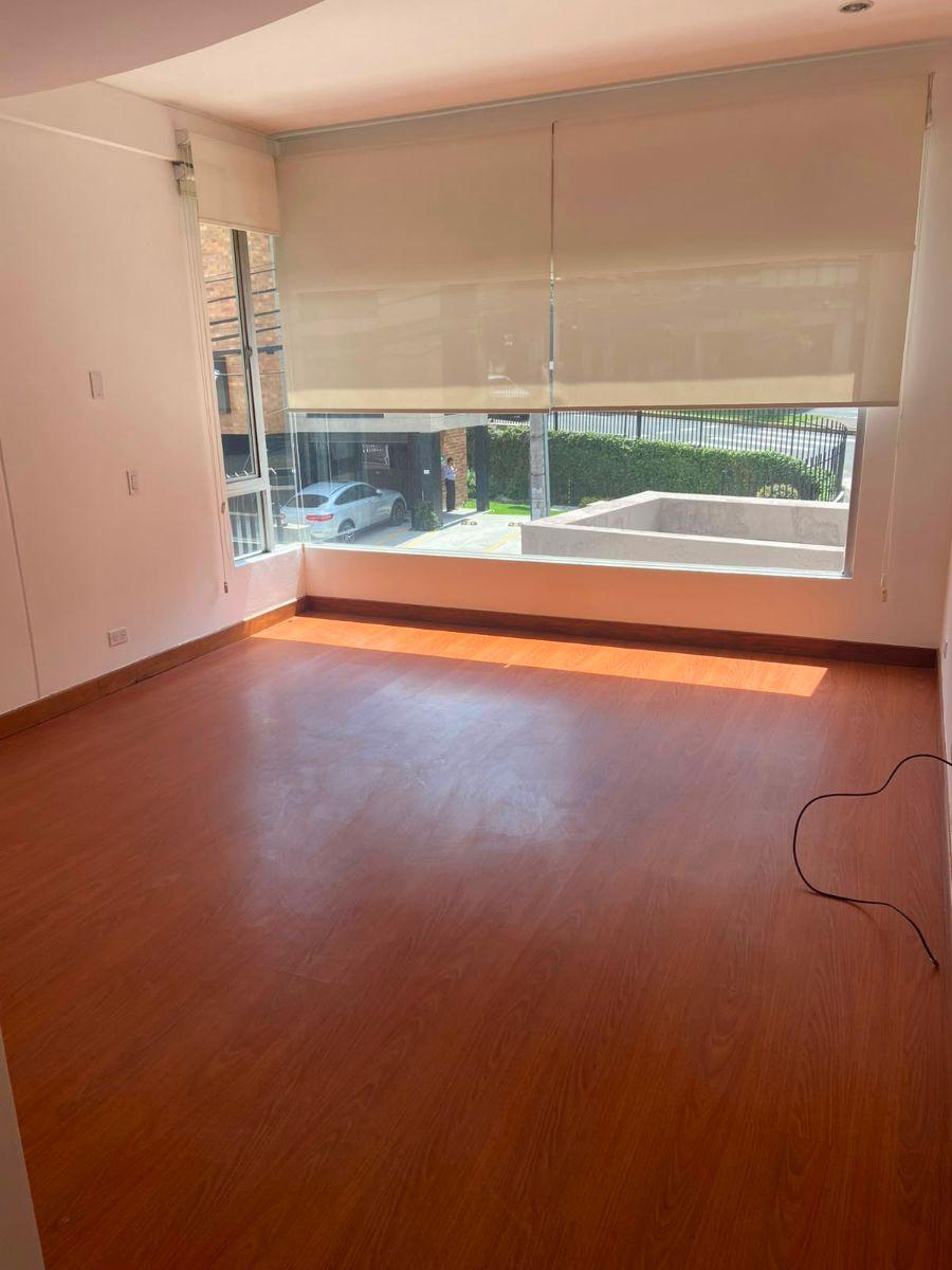 Hermoso Departamento de Venta Sector González Suárez — imagen 3