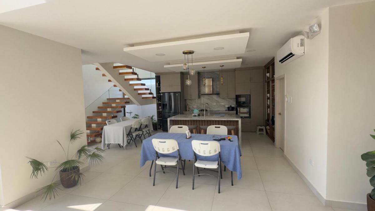 Se Vende Casa en Urbanización Marenostra, Prov Santa Elena Joss — imagen 9