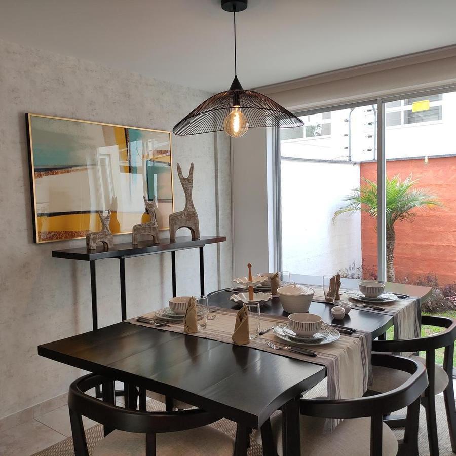Casa en Venta de 3 Dorm. con Jardin en Pomasqui con Terraza Conjunto Privado con Piscina — imagen 10
