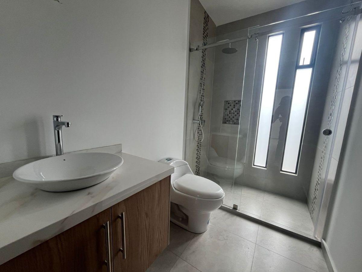 Vendo Departamento a Estrenaren en Nayon Urbanización Santa Rosa Dorm.. Provincia de Pichincha — imagen 7