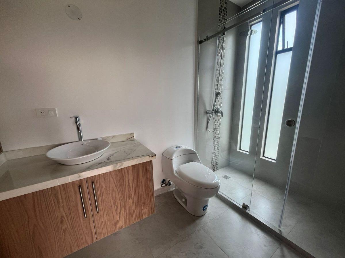 Vendo Departamento a Estrenaren en Nayon Urbanización Santa Rosa Dorm.. Provincia de Pichincha — imagen 4