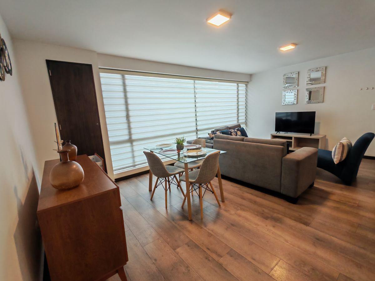 Departamento Amueblado en Venta 3 Dorm. Sector Av Primero de Mayo, Azuay — imagen 10