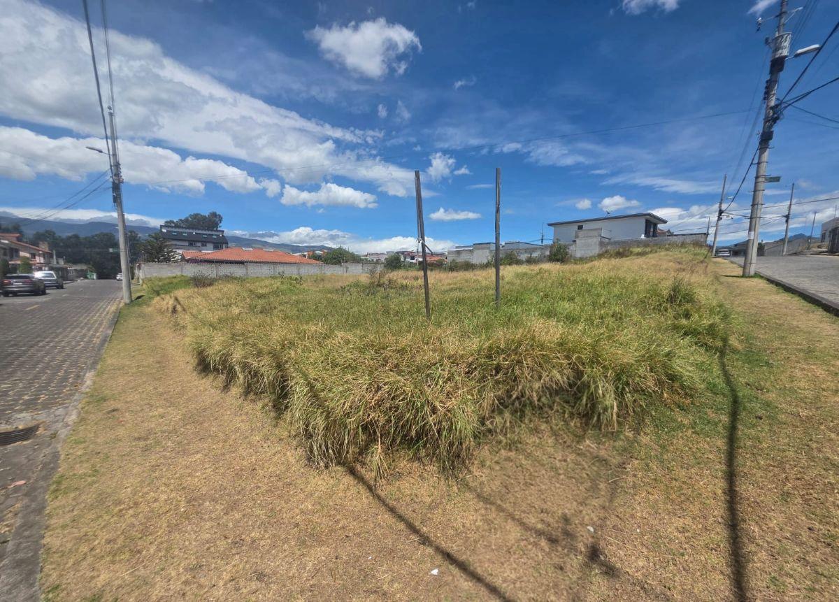 Terreno Esq. de 673,50 Dentro de Urbanización San Francisco a 5 Min Espe — imagen 8