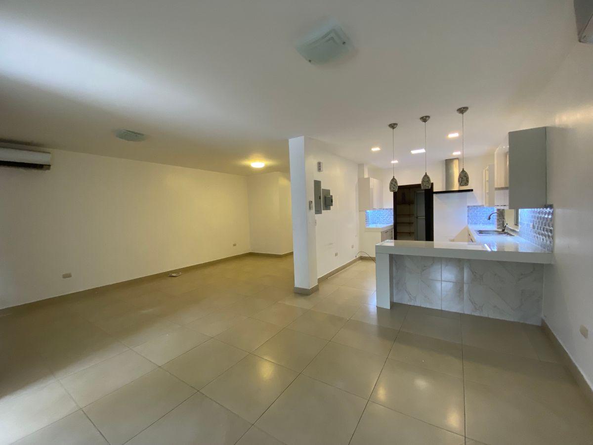 Vendo Casa en Puerto Azul, Guayas — imagen 8