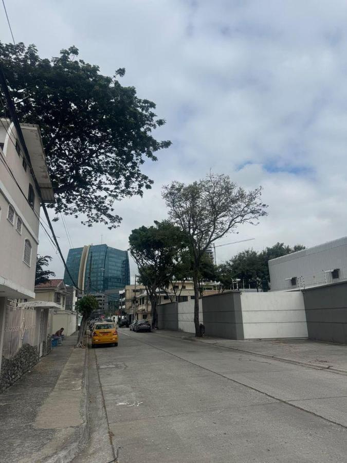 Terreno Estrategico en Venta - Kennedy Norte, Guayas — imagen 3
