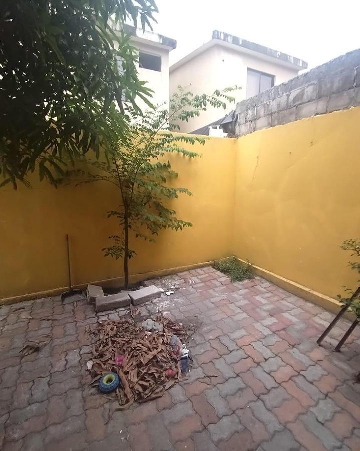 Urb. San Antonio, Casa de Venta en Km 11 Via Samborondon. Guayas — imagen 3