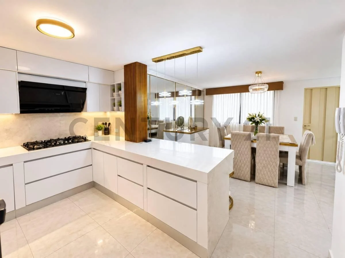 Venta Casa 4 Dorm. con Suite Adicional Completa en Ceibos Norte - Lcast, Guayas — imagen 7