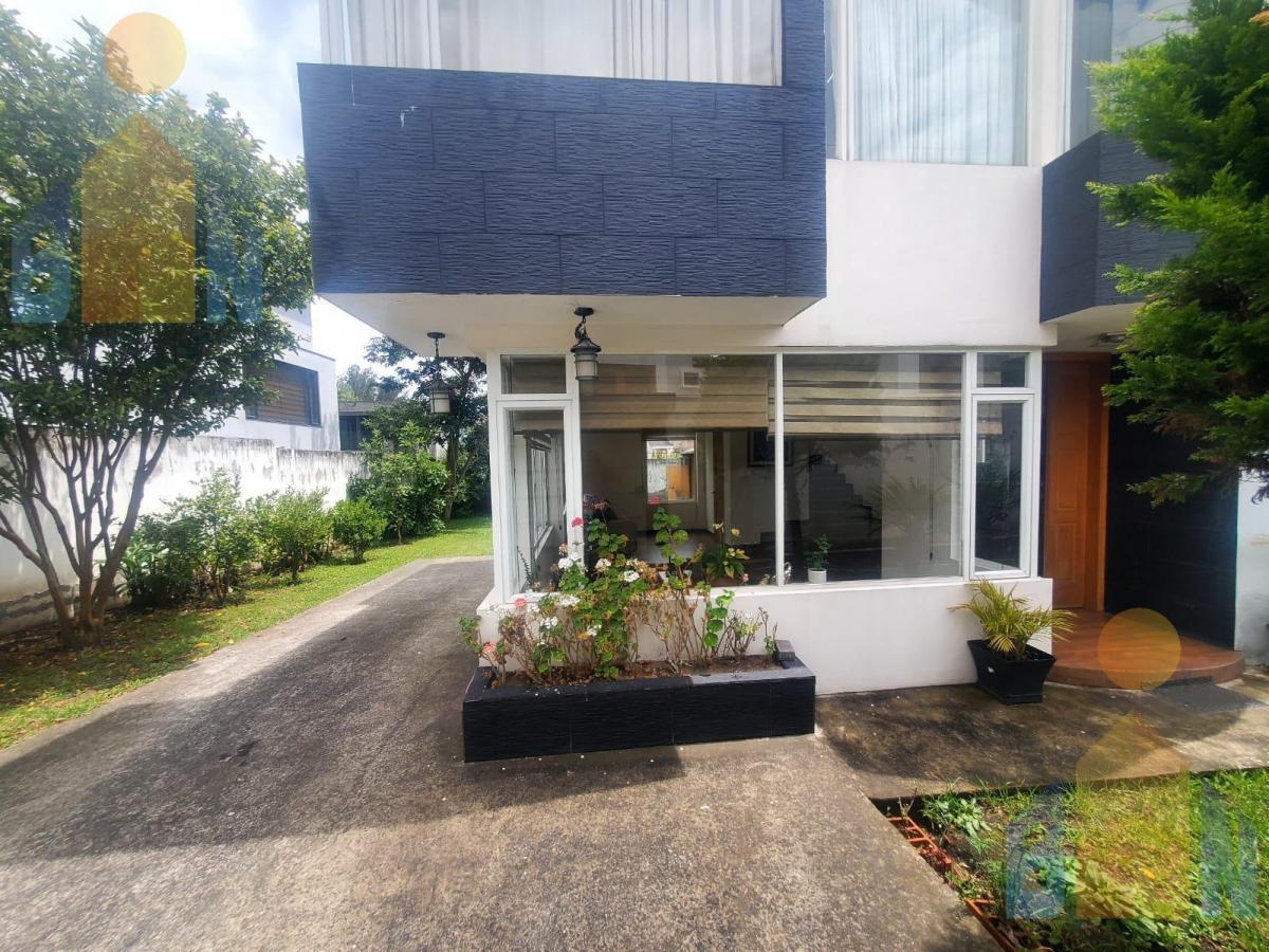 Casa Independiente Dentro de La Urb. Los Retoños Sector La Armenia — imagen 5