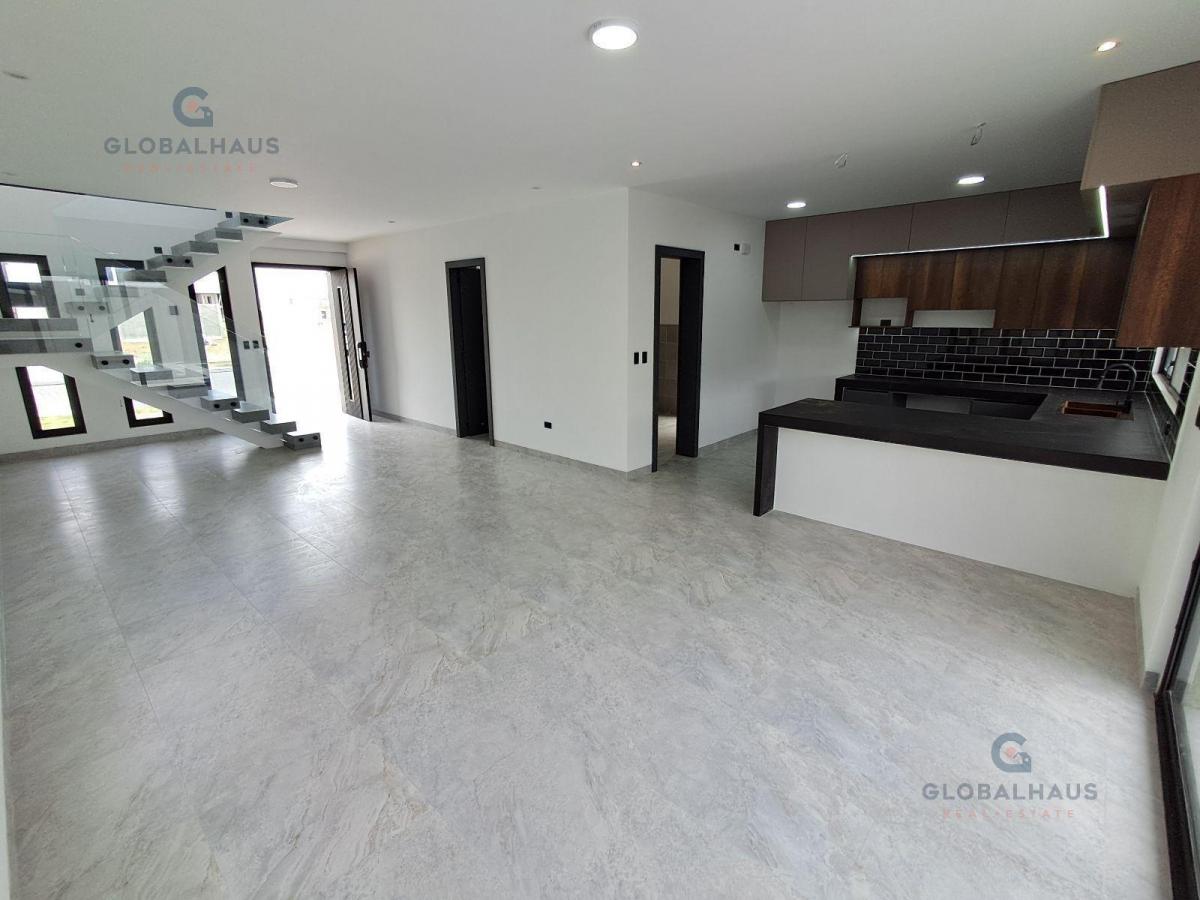 Venta de Casa en Proyecto en Isla Celeste, 4 Habitaciones, Piscina. G. P. Guayas — imagen 9