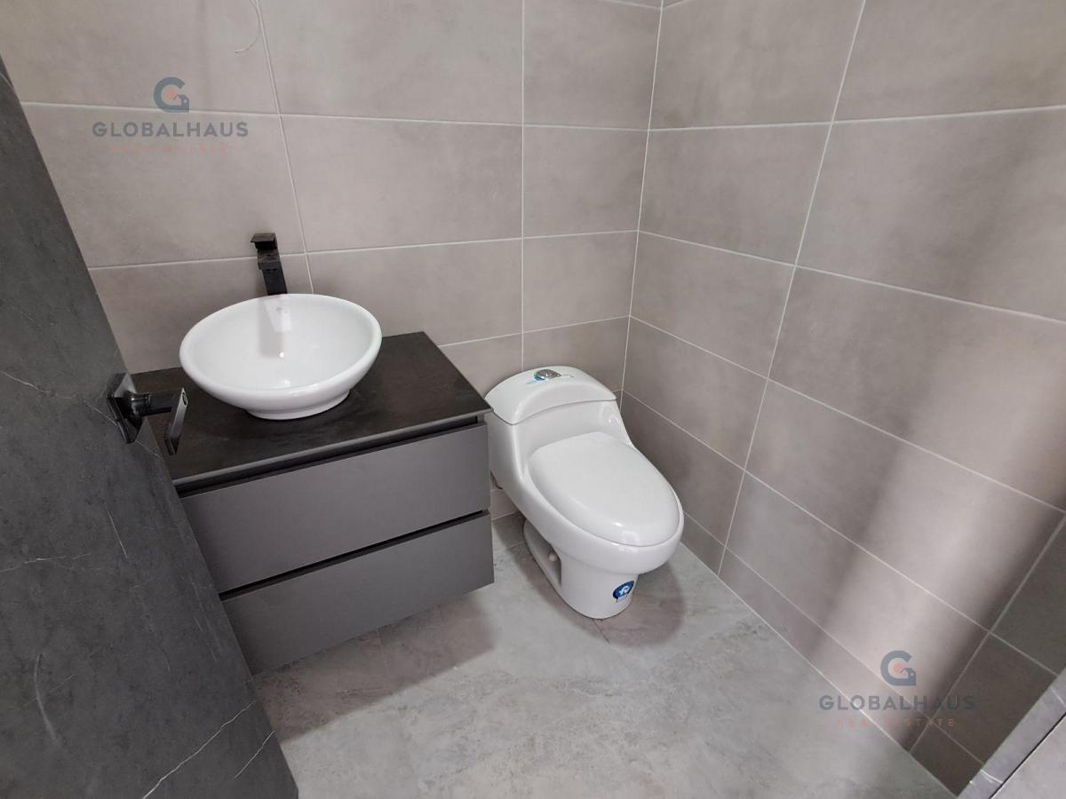 Venta de Casa en Proyecto en Isla Celeste, 4 Habitaciones, Piscina. G. P. Guayas — imagen 8