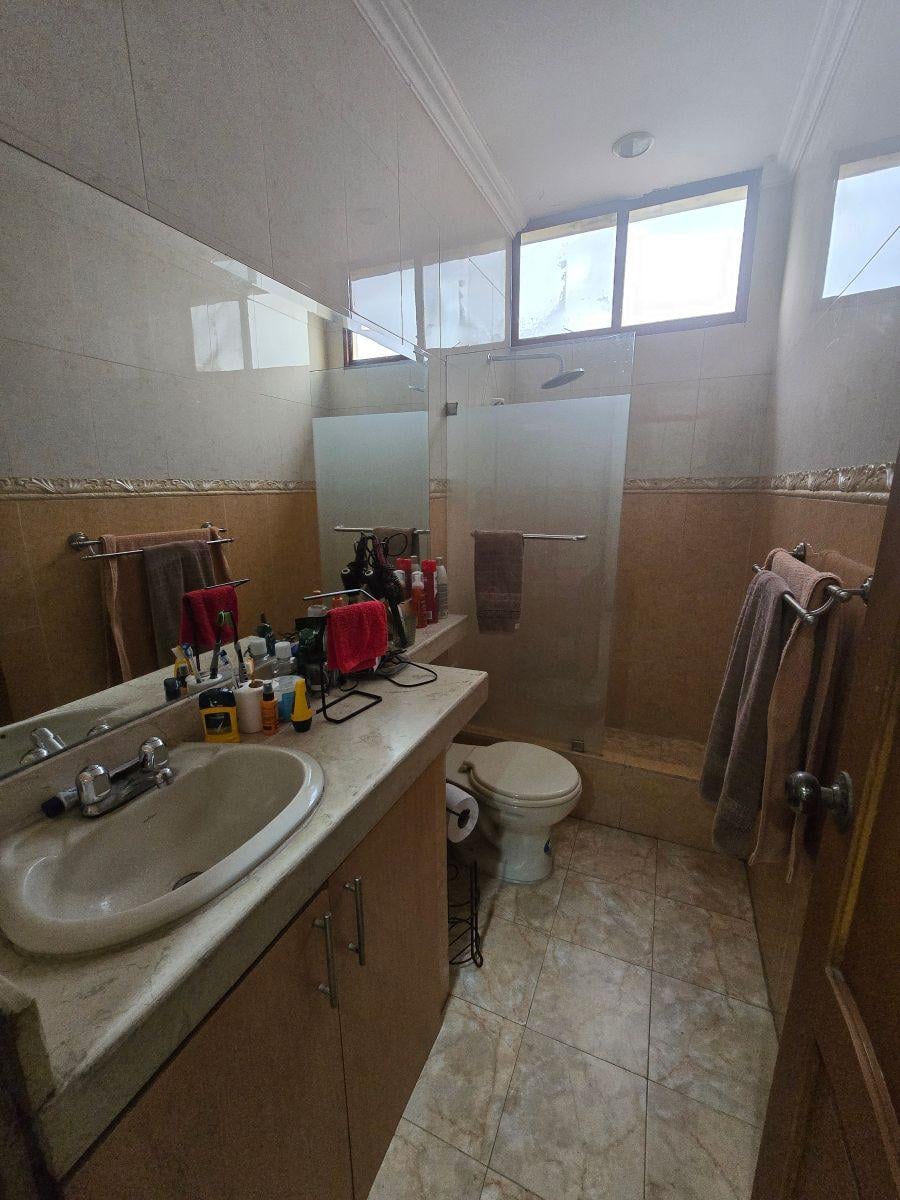 En Venta Departamento en Kennedy Nueva, Cerca a Universidades, Guayas — imagen 6