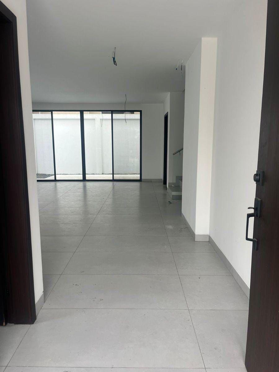 Samborondón Km 3.5 Casa en Venta, Guayas — imagen 3