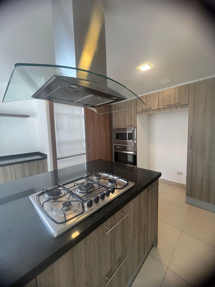 Venta Hermoso Departamento Moderno Quiteño Libre — imagen 6