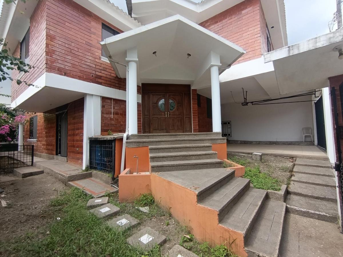 Venta Casa en La Urbanización de Los Senderos Gabr, Guayas — imagen 10