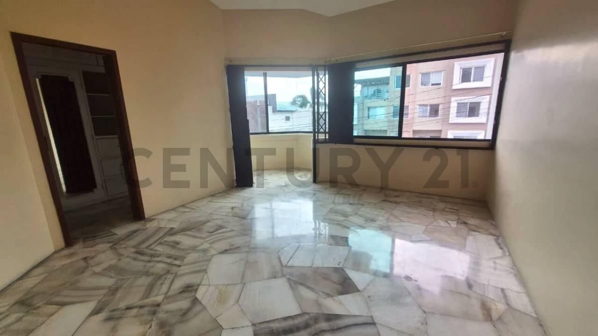 Venta de Casa en Urb. Santa Cecilia - Ceibos J. Zav, Guayas — imagen 5