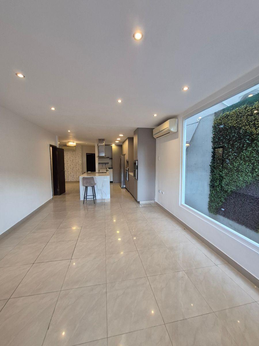 Moderno Departamento Planta Baja de Venta o de Alquiler en Entrerios. Guayas — imagen 7