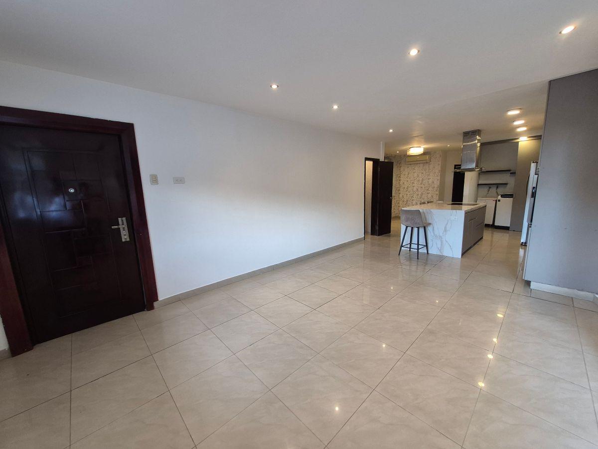 Moderno Departamento Planta Baja de Venta o de Alquiler en Entrerios. Guayas — imagen 6
