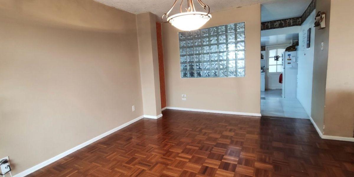 Vendo Dúplex de 3 Dorm. con Patio y Bbq — imagen 7