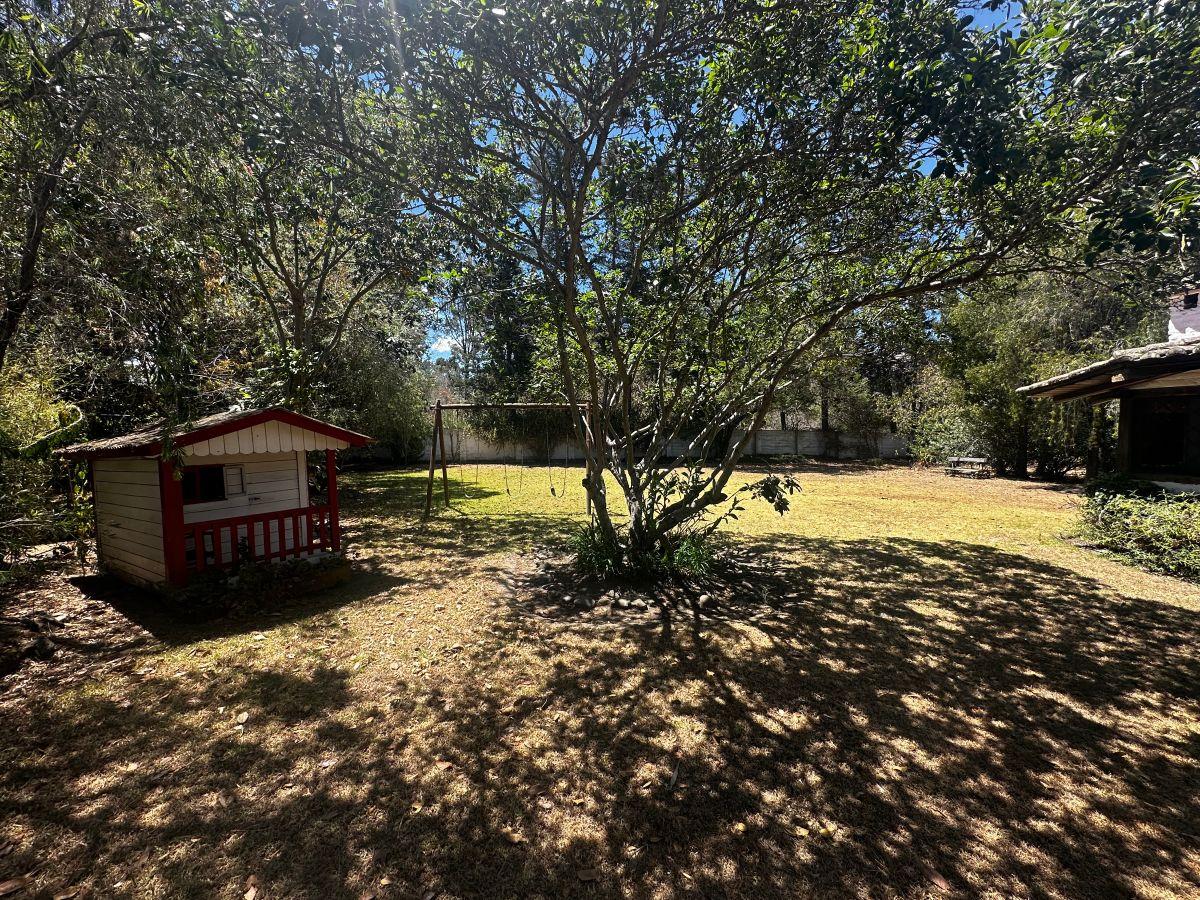 Se Vende Terreno con Casa Dentro de Urbanización en Cumbaya — imagen 10