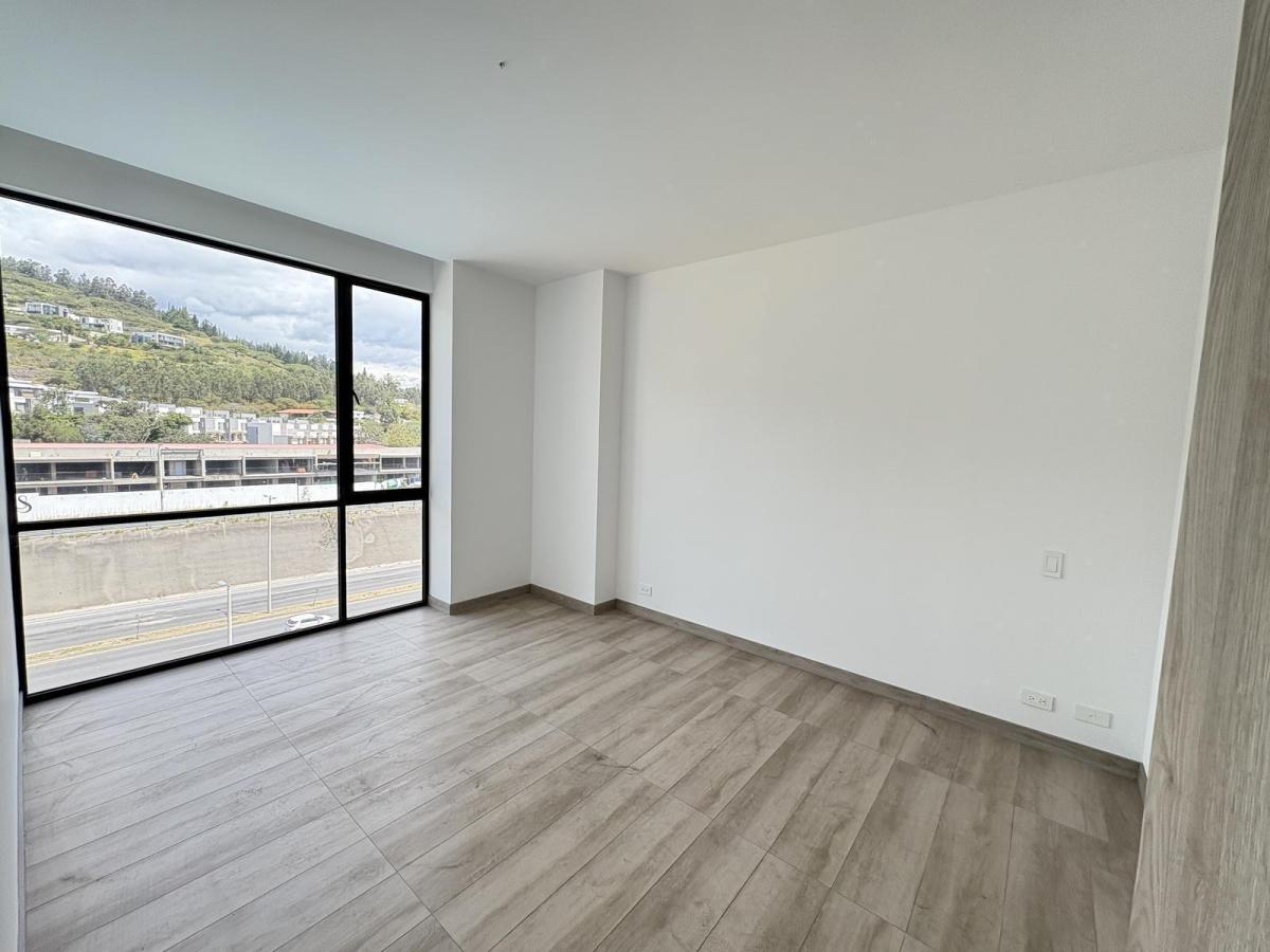 Departamento de Venta Tumbaco Cerca a La Ruta Viva — imagen 6