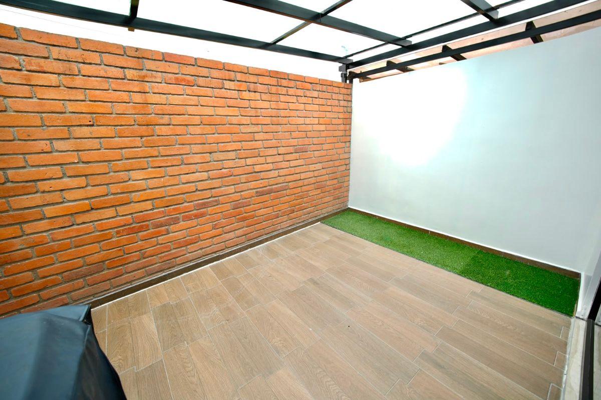 Estrene Casa Vip Miti Miti Sector y Cebollar, Azuay — imagen 8