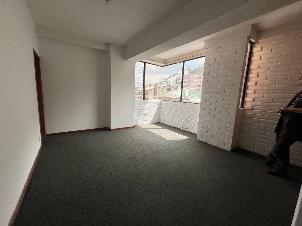 Departamento con Terraza 3 Dorm. de Venta Sector Los Granados — imagen 4