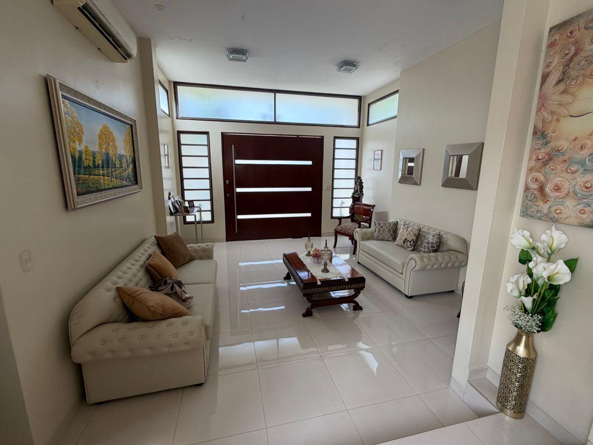 Casa de Venta Una Planta Vía a La Costa, Torres del Salado, Guayas — imagen 5