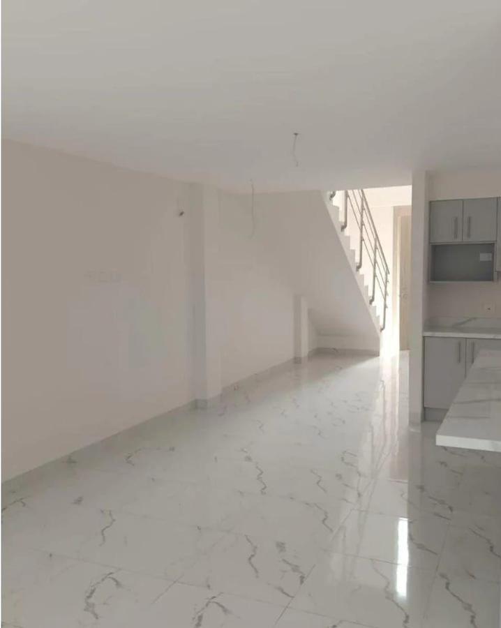 Vendo o Alquilo Casa de Estreno Urb. Millennium Village, Guayas — imagen 10