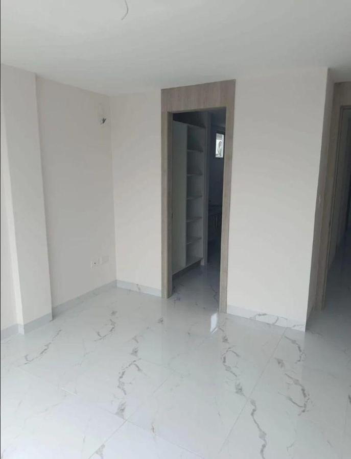 Vendo o Alquilo Casa de Estreno Urb. Millennium Village, Guayas — imagen 8