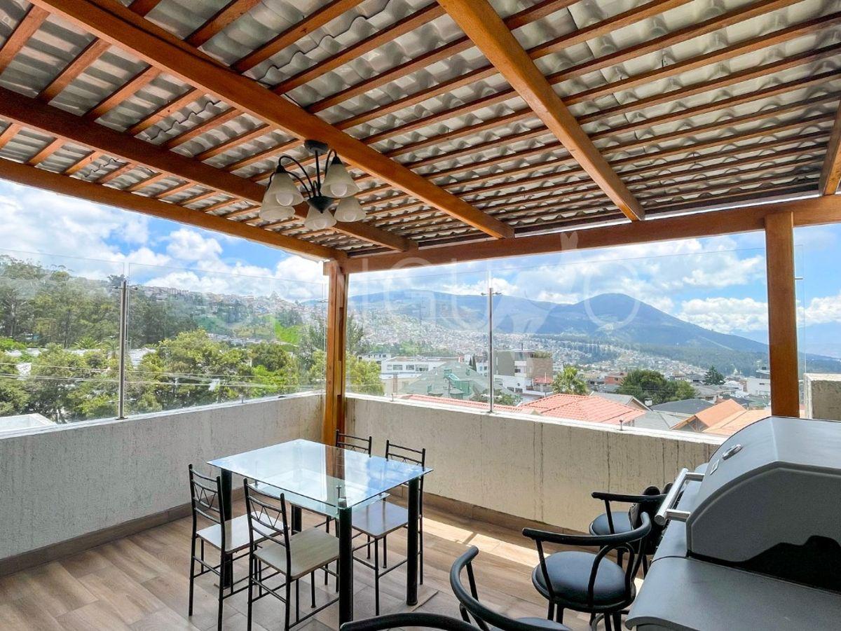 Luminoso Duplex de Venta Urbanización El Condado — imagen 8