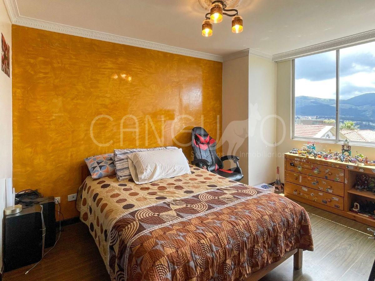 Luminoso Duplex de Venta Urbanización El Condado — imagen 6