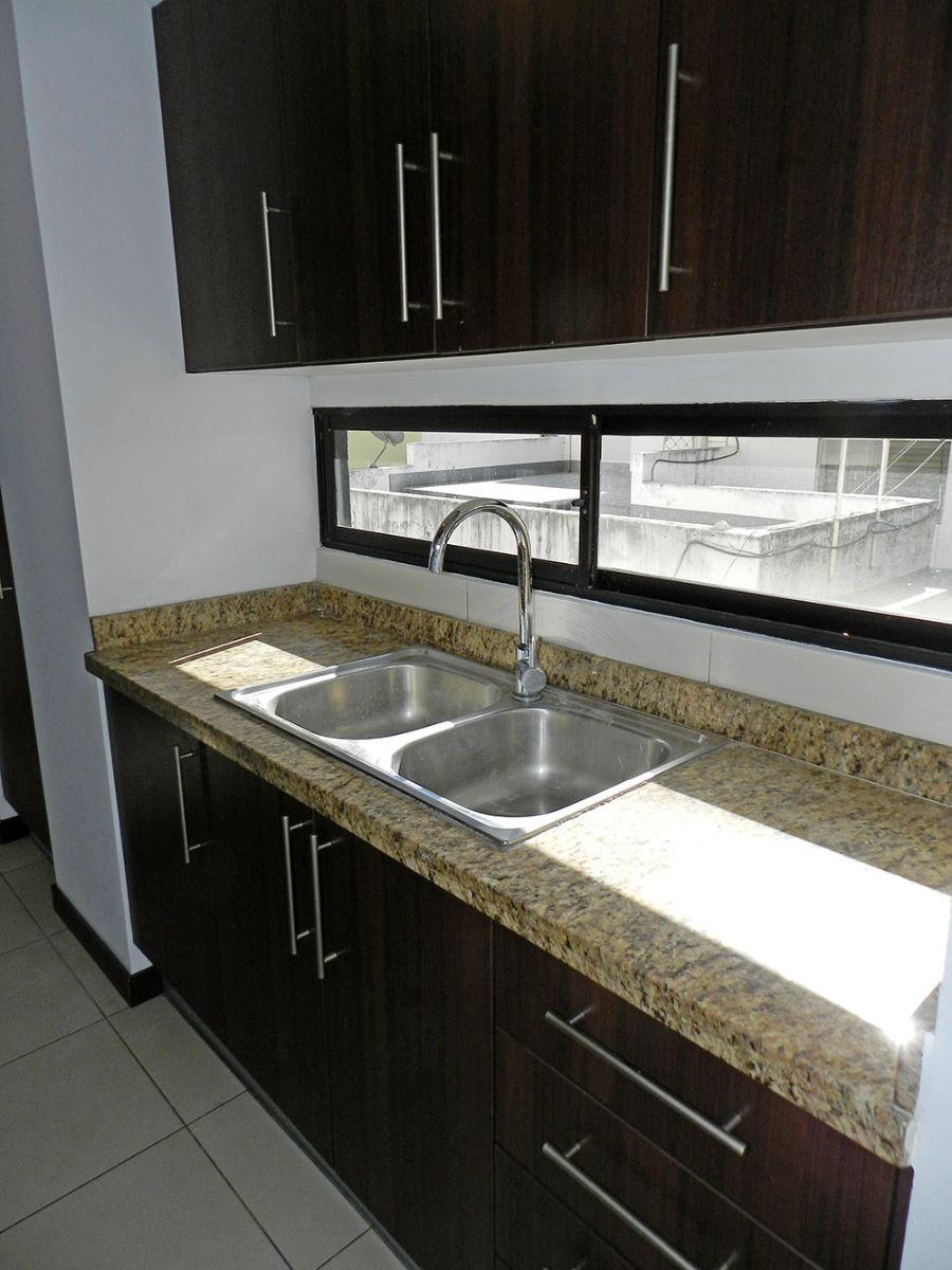 Departamento de 2 Dorm. en Venta en El Batán – Eloy Alfaro y Portugal — imagen 8
