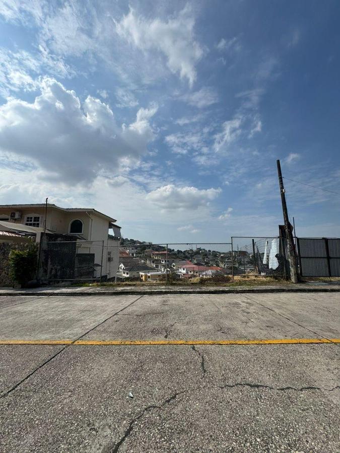Terreno Bifamiliar de 305 m² en Urb. Ceibos Norte, Guayas — imagen 9